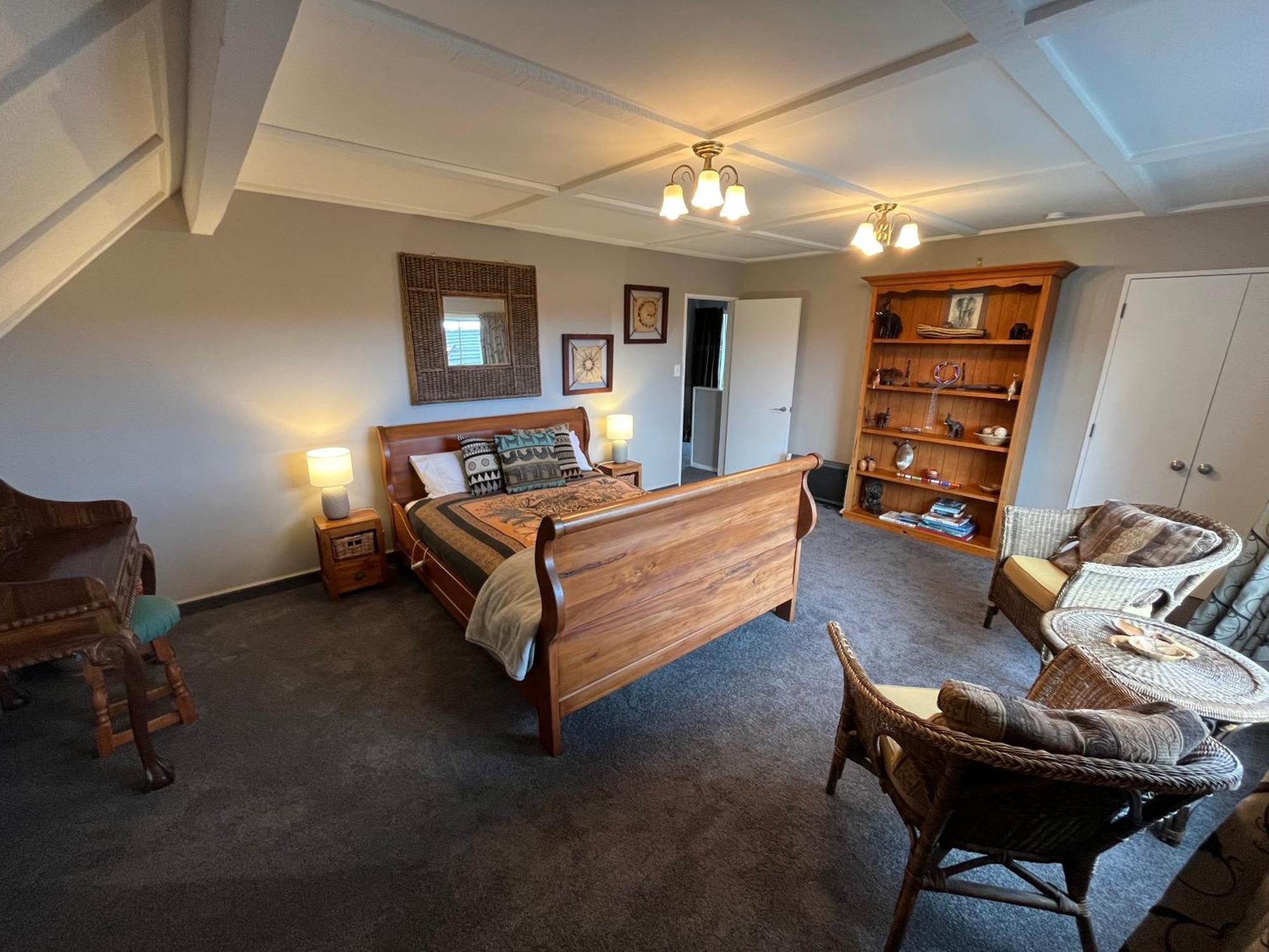 פאראפאראומו Tudor Manor Bed & Breakfast מראה חיצוני תמונה
